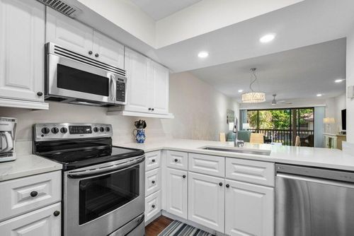 508 Brackenwood Pl, Palm Beach Gardens, FL, 33418-9055 | Card Image