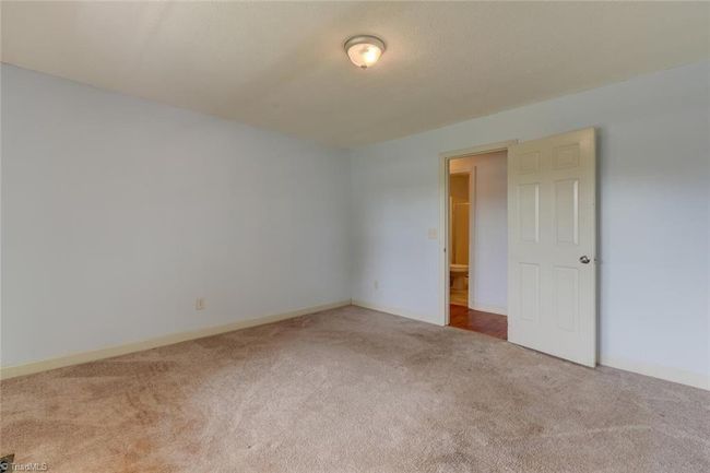 104 N 13 Th Ave, House other with 2 bedrooms, 2 bathrooms and null parking in Mayodan NC | Image 19