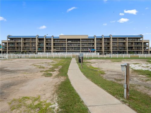312-1021 S Water St, Rockport, TX, 78382-2325 | Card Image