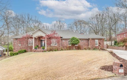 515 Shady Valley Dr, North Little Rock, AR, 72116-5123 | Card Image
