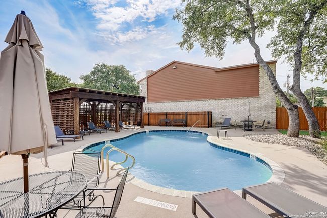 APT-604 - 2718 Old Field Dr, Condo with 2 bedrooms, 3 bathrooms and null parking in San Antonio TX | Image 47