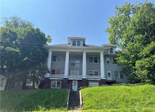 2618 Jules St, Saint Joseph, MO, 64501-3200 | Card Image
