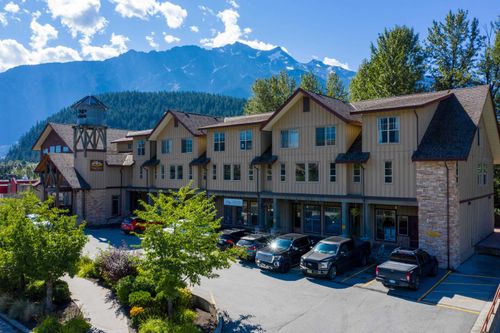 203-1436 Portage Rd, Pemberton, BC, V0N2L1 | Card Image