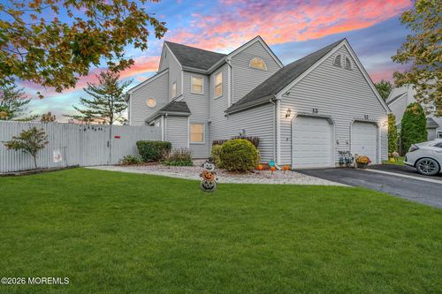 13 Frost Ct, Freehold, NJ, 07728-4315 | Card Image