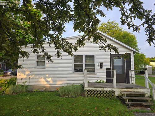 919 Hancock St, Sandusky, OH, 44870-3615 | Card Image