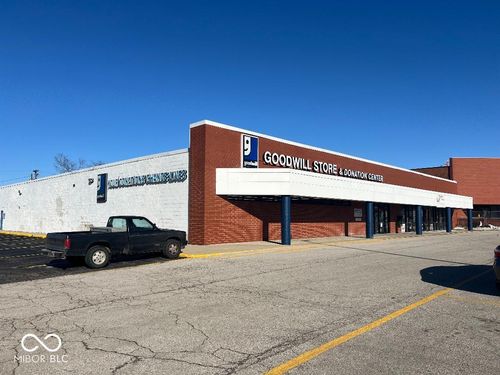 1021 Indianapolis Rd, Greencastle, IN, 46135-2407 | Card Image