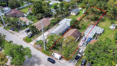 8980 Nw 5th Ave, El Portal, FL, 33150-2409 | Card Image