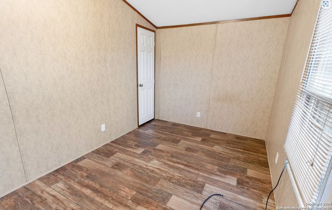 915 I Ave, House other with 3 bedrooms, 2 bathrooms and null parking in Christine TX | Image 9