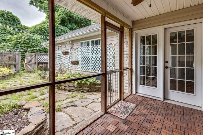 27 Enoree View Dr, Townhouse with 3 bedrooms, 3 bathrooms and null parking in Greer SC | Image 31