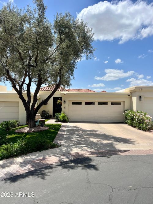 37-3800 E Lincoln Dr, Phoenix, AZ, 85018-1011 | Card Image