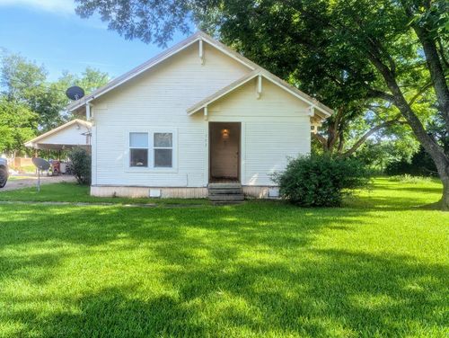 502 E College Ave, Clarksville, TX, 75426-4104 | Card Image