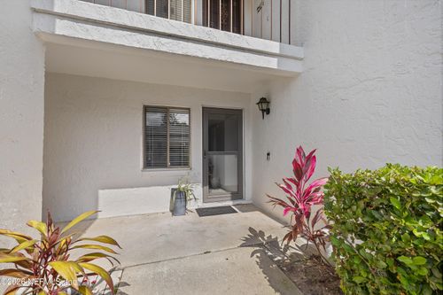 135-1 Tomoka Oaks Blvd, Ormond Beach, FL, 32174-3875 | Card Image