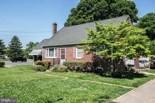 2107 Dekalb Pike, Norristown, PA, 19401-2027 | Card Image