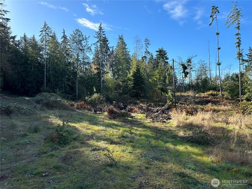 4 Sw Lotus Ct, Port Orchard, WA, 98367 | Card Image