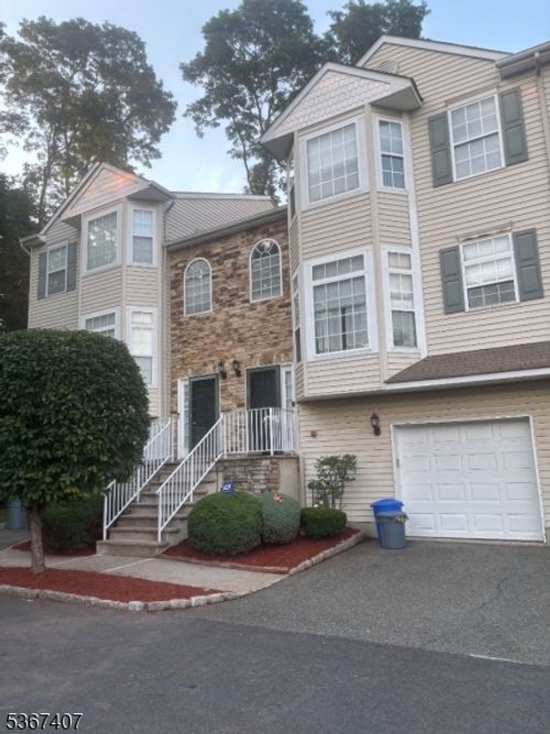 apt-104-1150 Broad St, Rahway, NJ, 07065-3948 | Card Image