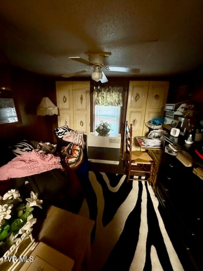 123 Mcmahan Gibbs Rd, House other with 2 bedrooms, 2 bathrooms and null parking in Roan Mountain TN | Image 54