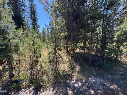 17031 Norwalk Rd, Bend, OR, 97707-2047 | Card Image