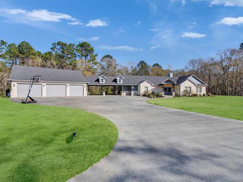 437 Westridge Park, Livingston, TX, 77351-9001 | Card Image