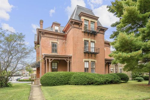 3003 Hackberry St, Cincinnati, OH, 45206-1695 | Card Image