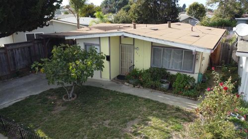 563 Argos Cir, Watsonville, CA, 95076-4443 | Card Image