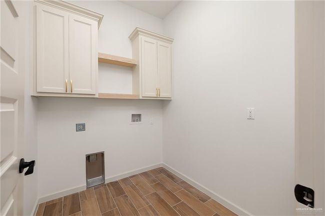 8100 Coyote Dr, House other with 5 bedrooms, 3 bathrooms and 2 parking in Mission TX | Image 9