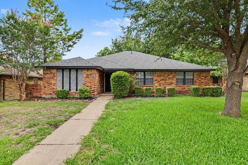 1528 Copper Creek Dr, Plano, TX, 75075-2214 | Card Image