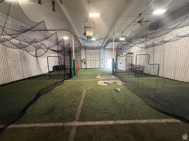 Interior West facing view | Image 15