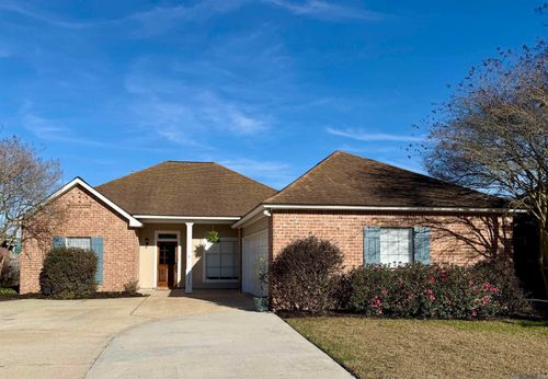 18345 Lake Myrtle Dr, Baton Rouge, LA, 70817-9520 | Card Image