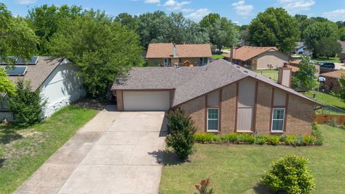 1104 Birmingham St, Broken Arrow, OK, 74011-3037 | Card Image
