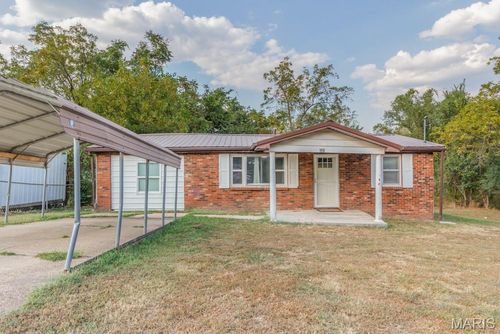 324 11th Street, Crocker, MO, 65452 | Card Image