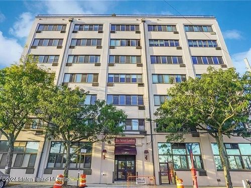 2l-10 Bay Street Lndg, Staten Island, NY, 10301-2529 | Card Image