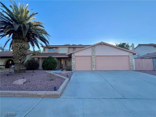 304 Broxton Ln, Las Vegas, NV, 89107-2489 | Card Image