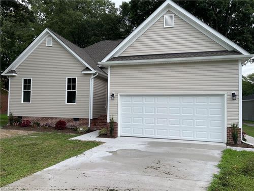 57 Huber Rd, Newport News, VA, 23601-2042 | Card Image