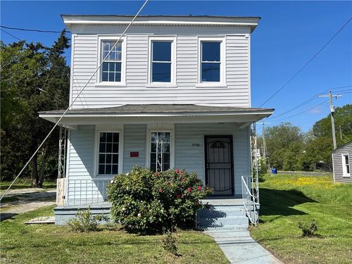 1908 Chestnut St, Portsmouth, VA, 23704-5704 | Card Image