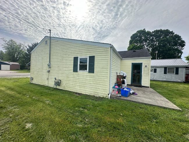 405 Vineyard St, House other with 2 bedrooms, 1 bathrooms and null parking in Vevay IN | Image 16