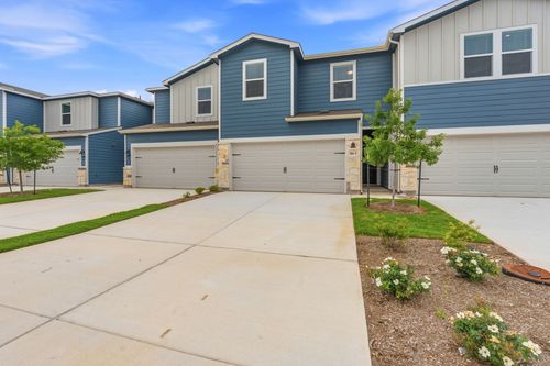 2-164 Cinnabar Ln, Kyle, TX, 78640 | Card Image