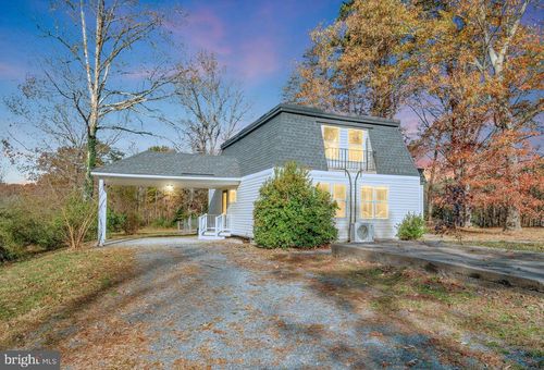 152 Bays Farm Dr, LOUISA, VA, 23093-4472 | Card Image