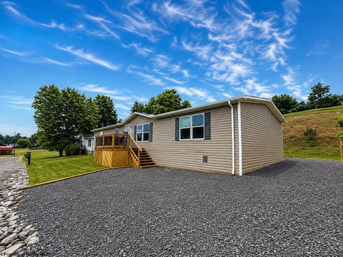 54 Crystal Ln, Bridgeport, WV, 26330-9559 | Card Image