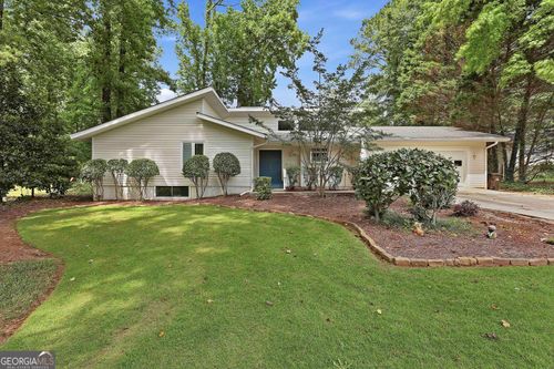 203 Doe Run, Peachtree City, GA, 30269-1210 | Card Image