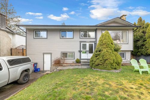 12155 Gee St, Maple Ridge, BC, V2X7M7 | Card Image