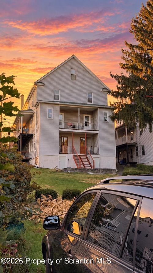 1020 1018 Lincoln Street, Dickson City, PA, 18519 | Card Image