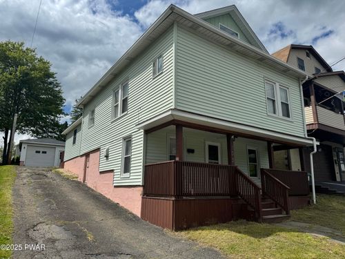 403 Marion St, Forest City, PA, 18421-1228 | Card Image