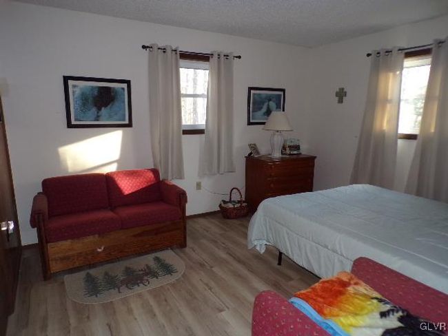64 Hugo Dr, House other with 3 bedrooms, 2 bathrooms and null parking in Albrightsville PA | Image 33