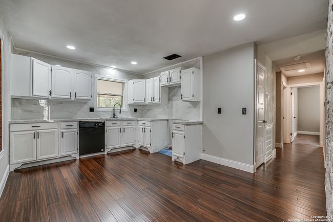 3330 Turnabout Loop, House other with 3 bedrooms, 2 bathrooms and null parking in Schertz TX | Image 10