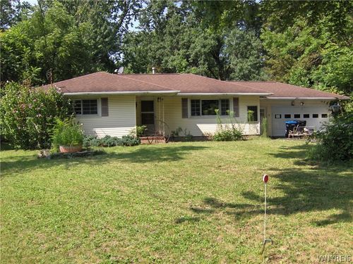 5 Maureen Dr, Rochester, NY, 14624-4513 | Card Image