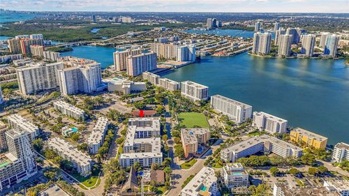 308-201 178th Dr, Sunny Isles Beach, FL, 33160-2875 | Card Image