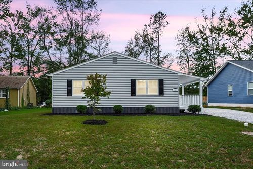 218 Circle Ln, COLONIAL BEACH, VA, 22443-3103 | Card Image