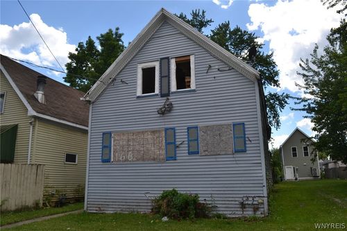 166 Thompson St, Buffalo, NY, 14207-2727 | Card Image