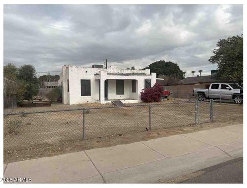 1020 E Minnezona Ave, Phoenix, AZ, 85014-3921 | Card Image