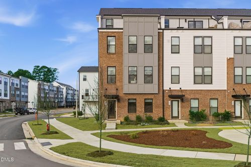 501 Hedrick Ridge Rd, Cary, NC, 27519-8974 | Card Image